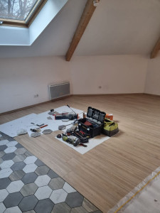 Photo de galerie - Pose carrelage au niveau de parquet 