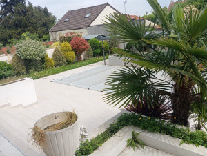 Photo de galerie - 
*Nettoyage et aménagement de jardin
*Tonte de pelouse
*Taille des arbres et des haies
*Nettoyage haute pression (Karcher)
*Intervention rapide

? Île-de-France
