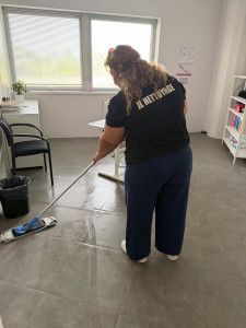 Photo de galerie - Travaille travaille 