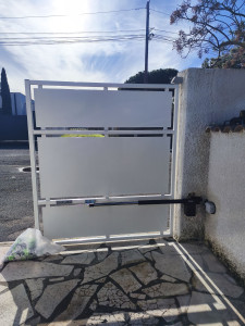 Photo de galerie - Portail / Barrières 