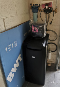 Photo de galerie - Pose d'un adoucisseur d'eau