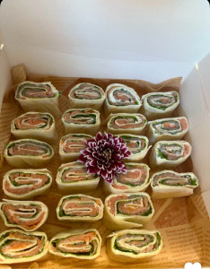 Photo de galerie - Mini wrap saumon crème 