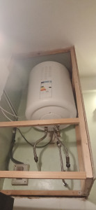 Photo de galerie - Installation d’un chauffe-eau de 50 litres.