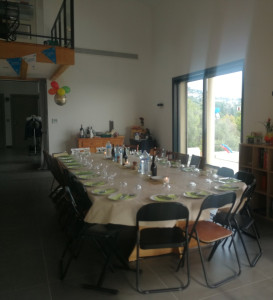 Photo de galerie - Préparation d'un repas familial 25 personnes dans une villa