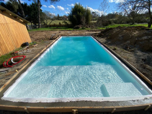 Photo de galerie - Pose d’une coque 8x4 