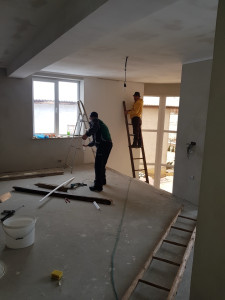 Photo de galerie - Artisan sérieux propose services d’aménagement intérieur. Expérience en peinture, pose de placo, rénovation, finitions, montage meubles. Travail propre, rapide et de qualité. Prix corrects. Déplacement possible. Contactez-moi pour devis gratuit. 