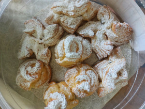 Photo de galerie - Je suis consciencieuse et propre. Je sais préparer de délicieux biscuits et gâteaux. 