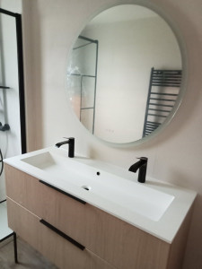 Photo de galerie - Installation vasque et meuble salle de bain 