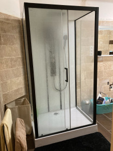Photo de galerie - Montages cabine douche 