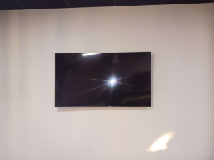 Photo de galerie - Installation d'un écran en support mural