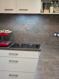 Photo de galerie - Création d une crédence en carrelage 