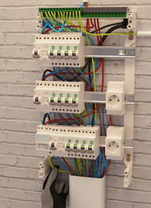 Photo de galerie - Câblage tableaux électriques 