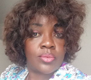 Photo de galerie - Un portrait de moi. Responsable et respectueuse je suis. M'adapte facilement. Bon sens de relations humaines