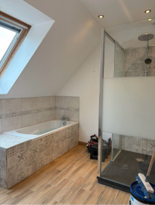 Photo de galerie - Rénovation de salle de bain de À àZ