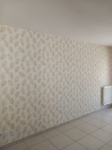 Photo de galerie - Pose papier peint