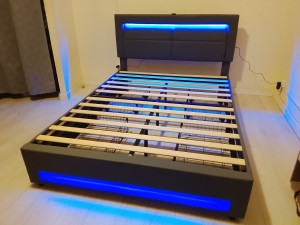 Photo de galerie - Montage lit en kit lumineux