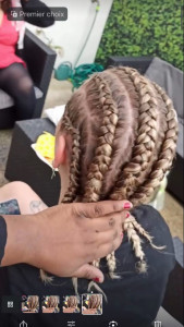 Photo de galerie - Tresses collées 