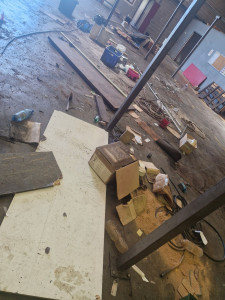 Photo de galerie - Bricolage et multi services