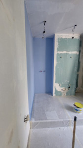 Photo de galerie - Nous respectons rigoureusement l’ensemble des procédures et veillons à ne pas contraindre les matériaux, afin de garantir la qualité et la satisfaction de nos clients.