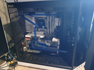 Photo de galerie - Dépannage d'un PC custom: BIOS corrompu, sauvetage avec un flashing externe 