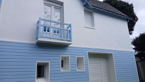 Photo de galerie - Ravalement de façade et mise en peinture du bardage 