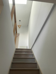 Photo de galerie - Peinture escalier 2 couche et rebouchage 