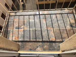 Photo de galerie - Pose carrelage balcon