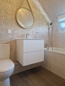 Photo de galerie - SALLE DE BAIN