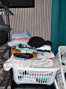 Photo de galerie - Pliage de linge + garde d’enfant 