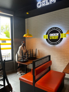 Photo de galerie - Nettoyage restaurant Chicken Street - 2 a 
