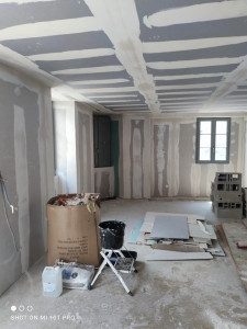 Photo de galerie - Réalisation de bande avec finition et ponçage 