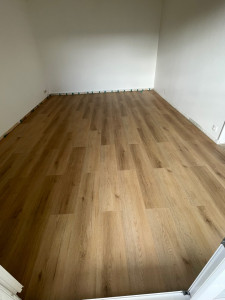 Photo de galerie - Pose Parquet PVC 25 m2 , Séjour 