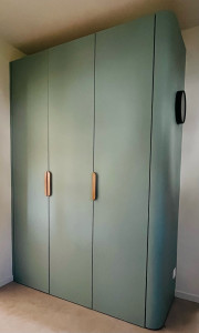 Photo de galerie - Pose caisson Ikea et création des façades et arrondie