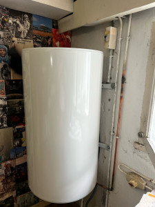 Photo de galerie - Pose chauffe eau 