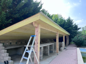 Photo de galerie - Tout travaux de réalisation création charpente couverture maçonnerie 