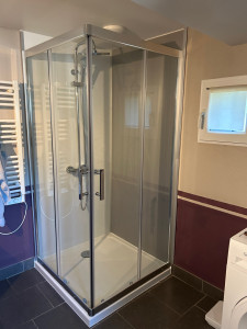 Photo de galerie - Remplacement de cabine de douche