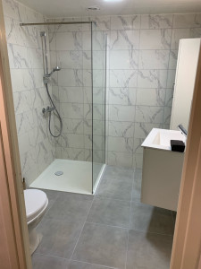 Photo de galerie - Réalisation d’une sdb complète 