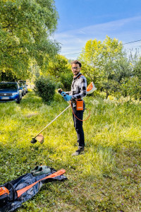 Photo de galerie - Remise en état du terrain, amélioration de l’accessibilité et entretien général du jardin dans le respect des règles de sécurité.