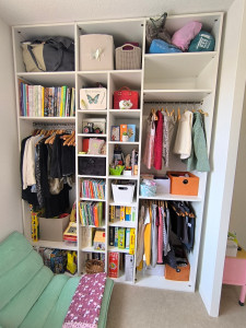 Photo de galerie - Optimisation rangement chambre enfant après