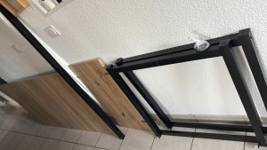 Photo de galerie - Enlèvement et Livraison  d'une table acheté sur le bon coin pour une personne. 