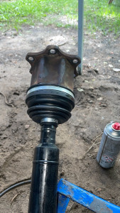 Photo de galerie - Remplacement soufflet de cardan Audi a3