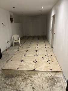 Photo de galerie - Pose de Carrelage suite à une rénovation de garage 