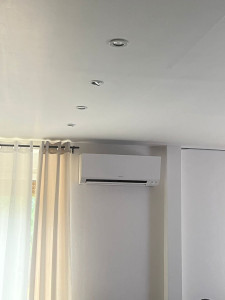 Photo de galerie - Installation, Split DAIKIN 