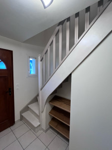 Photo de galerie - Agencement + peinture escalier 