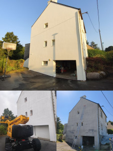 Photo de galerie - Ravalement de façade 
Nettoyage avec Karcher, reprendre les fissures et Application de deux couches de peinture 