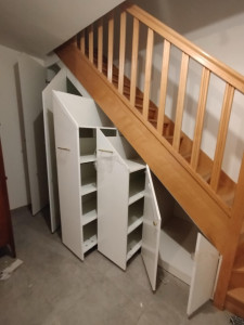 Photo de galerie - Fabrication dressing d’escalier