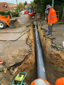 Photo de galerie - Je sais aussi faire de l’assainissement sur les réseaux EP et EU 