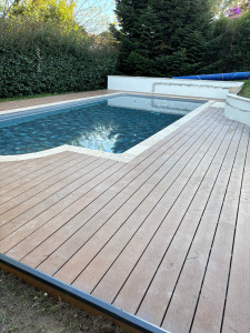 Photo de galerie - Terrasse composite et changement de liner