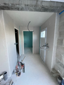 Photo de galerie - Création d'un garage, wc et toilettes 