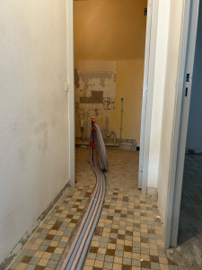 Photo de galerie - Création d’un nouveau réseau d’eau en PER 
